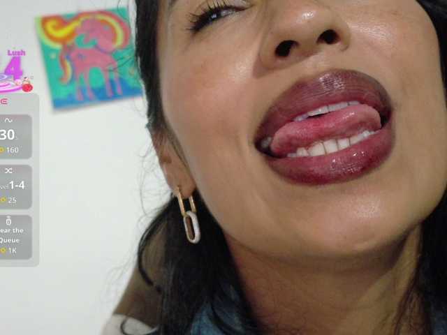 cataleya35 live cam on BongaCams