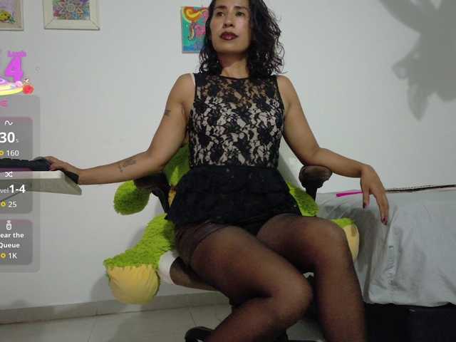 cataleya35 live cam on BongaCams