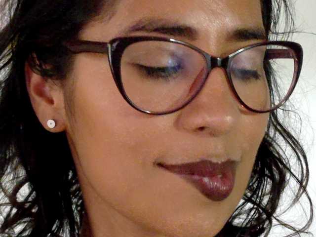 cataleya35's BongaCams show and profile