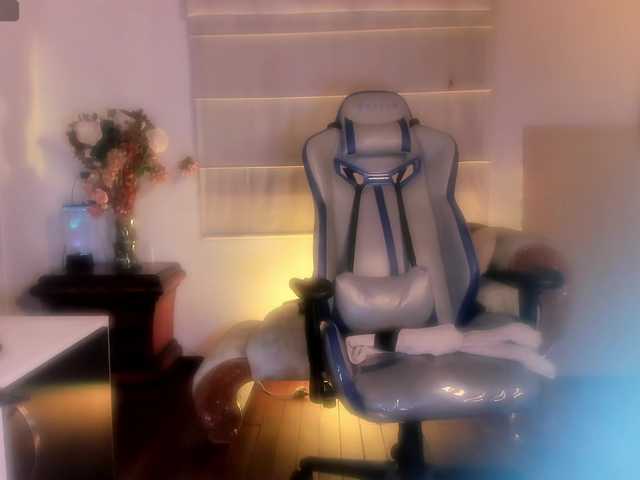 hi-im-rachel's BongaCams show and profile