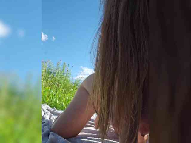 Модель: MilaSavory