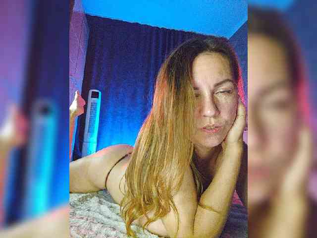 MilaSavory Sex Cam Show