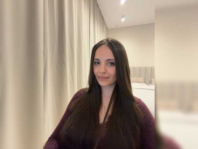 Cherry_s live cam preview