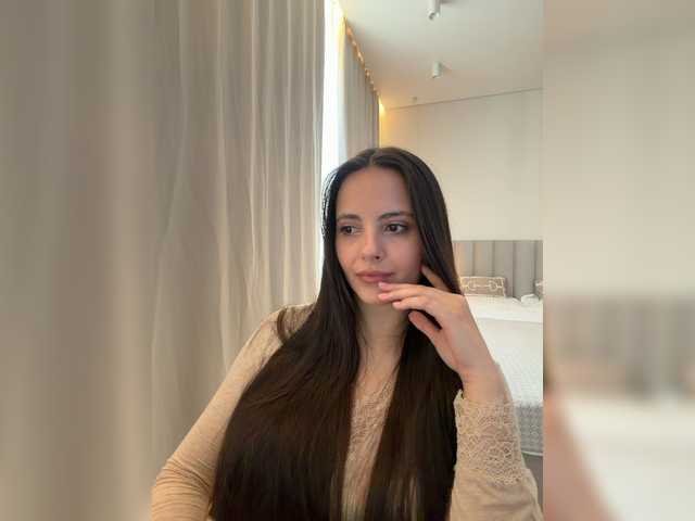 Cherry_s live webcam show