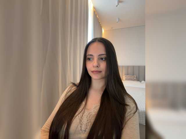 Cherry_s live webcam show