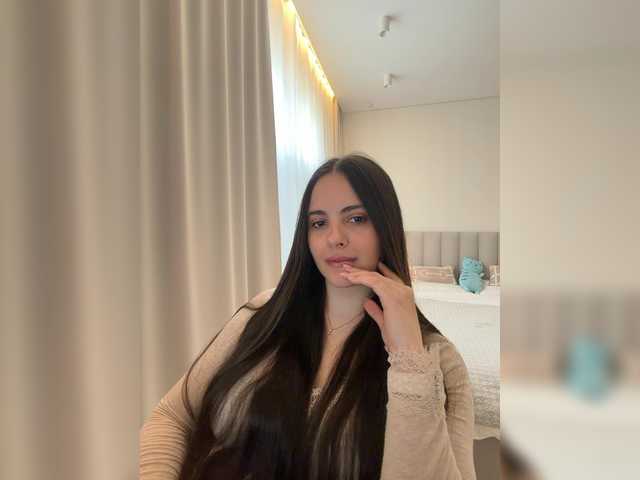 cherry-girl-'s BongaCams show and profile