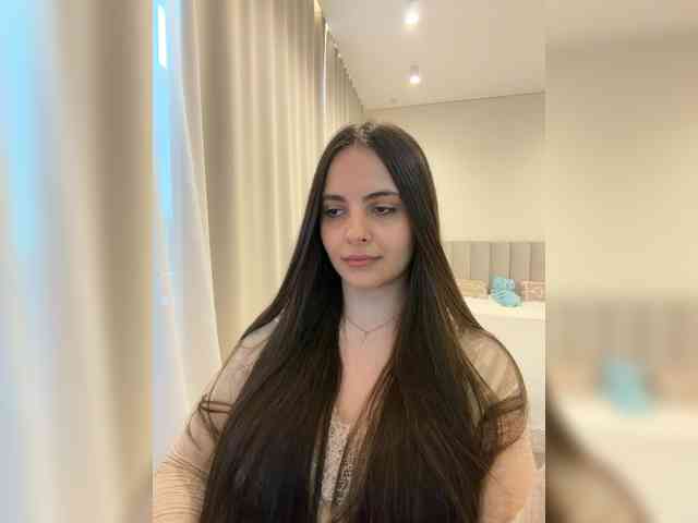 Acest model este live acum. cherry-girl-