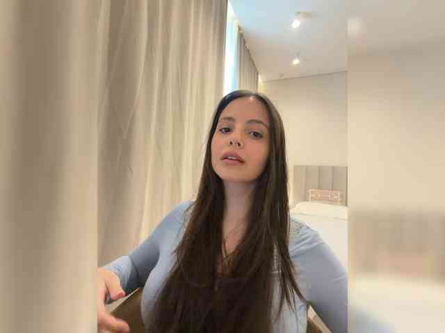 Cherry_s's cam show statistics and live stream