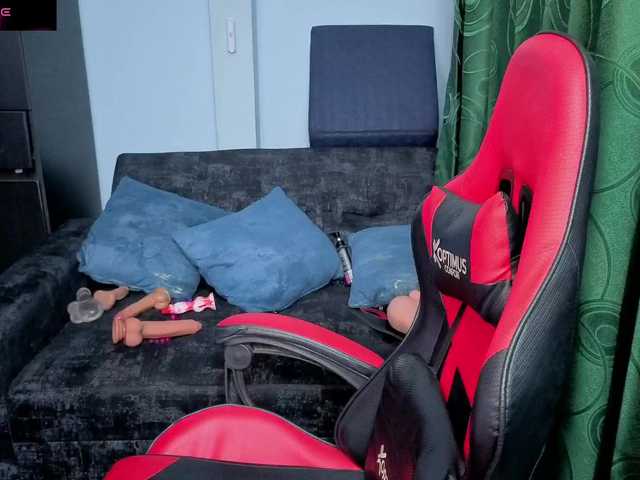 Charlottee91 live cam on BongaCams