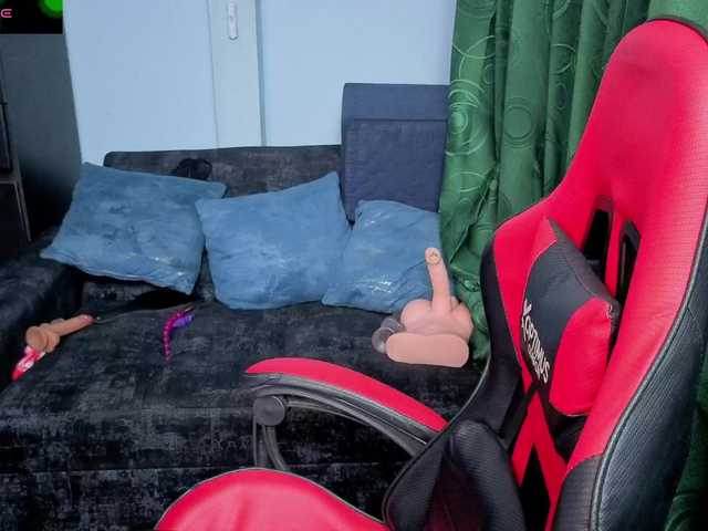 Charlottee91 live cam on BongaCams