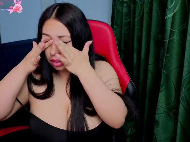 Charlottee91 live cam on BongaCams