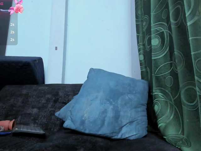 Charlottee91 live cam preview