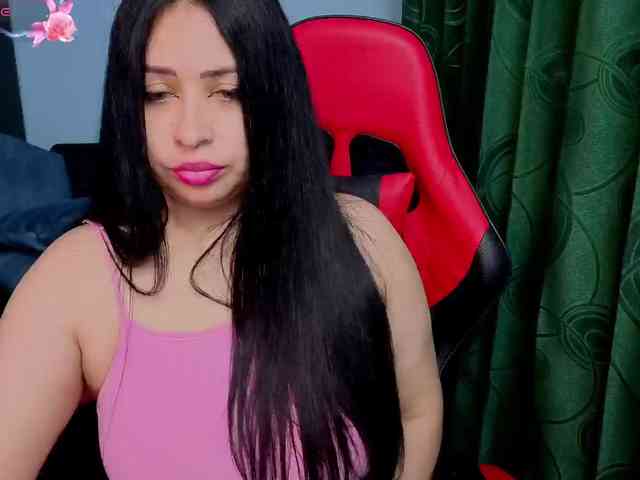 Charlottee91 webcam