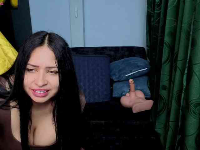 Charlottee91 webcam