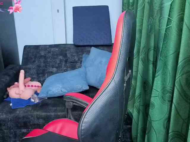 Charlottee91 webcam