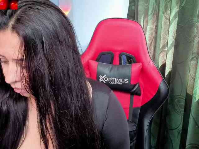 Charlottee91 webcam