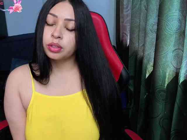 Charlottee91 webcam