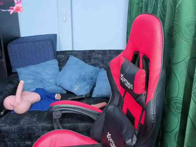 Charlottee91 webcam