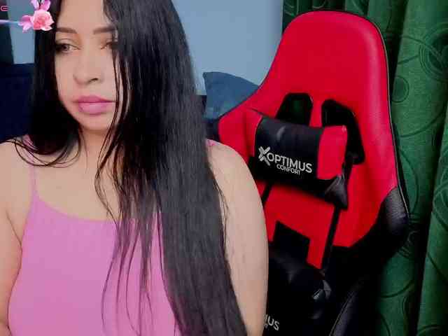 Charlottee91 webcam