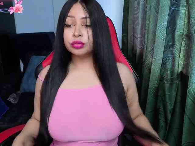 Charlottee91 webcam