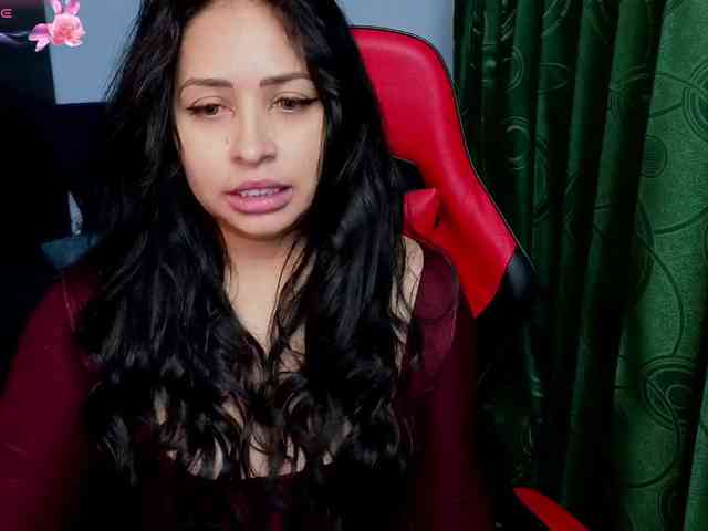 Charlottee91 webcam