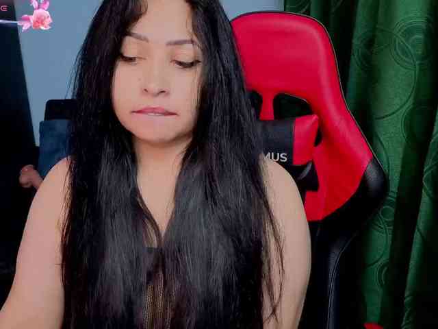 Charlottee91 webcam