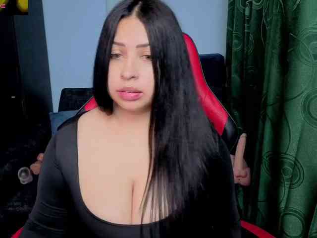 Charlottee91 webcam