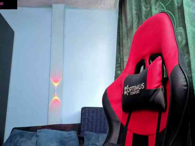 Charlottee91 webcam