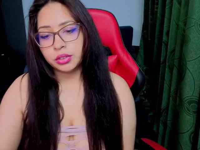 Charlottee91 webcam