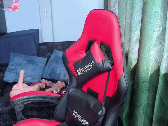 Charlottee91 webcam