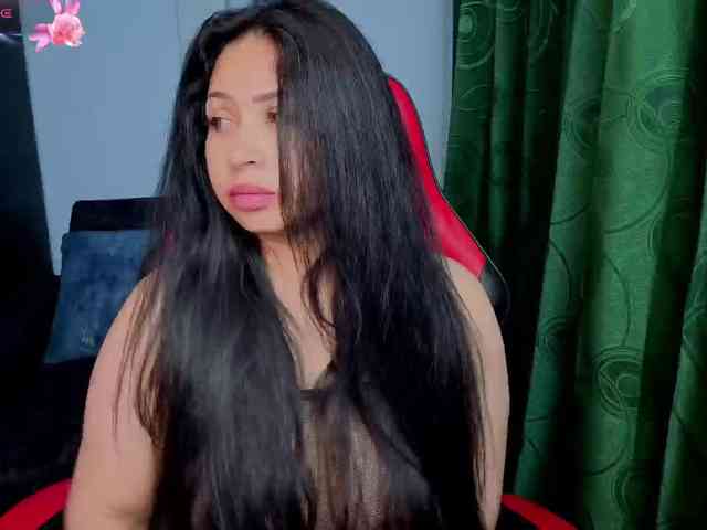 Charlottee91 webcam
