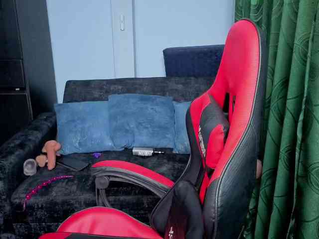 Charlottee91 webcam