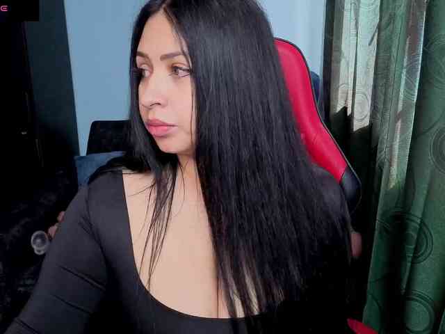 Charlottee91 webcam