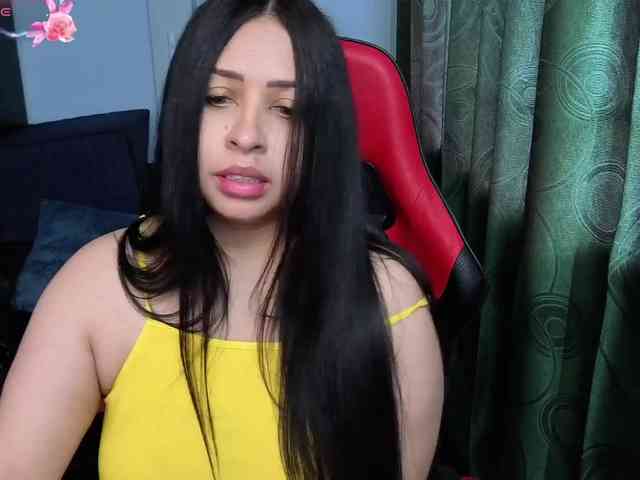 Charlottee91 webcam