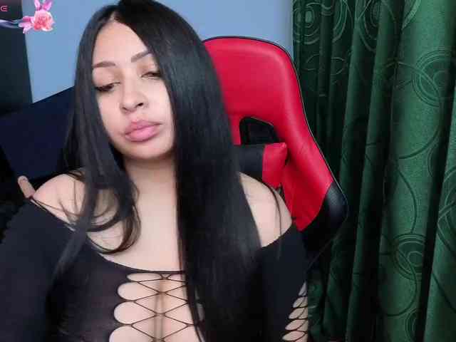 Charlottee91 webcam