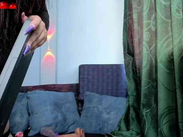 Charlottee91 webcam