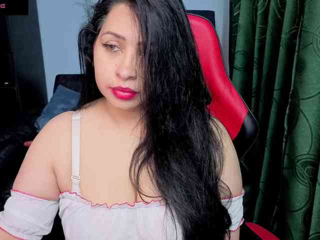 Charlottee91 webcam