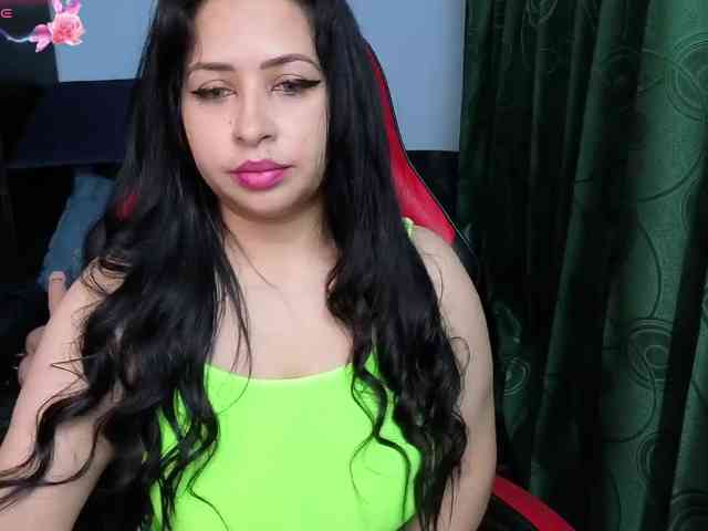 Charlottee91 webcam