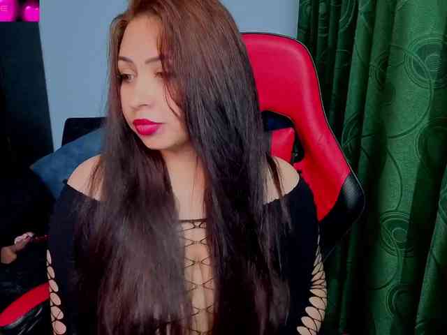 Charlottee91 webcam