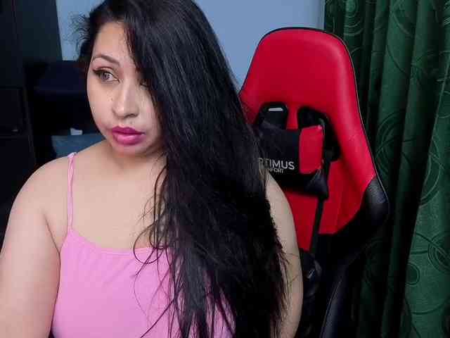 Charlottee91 webcam