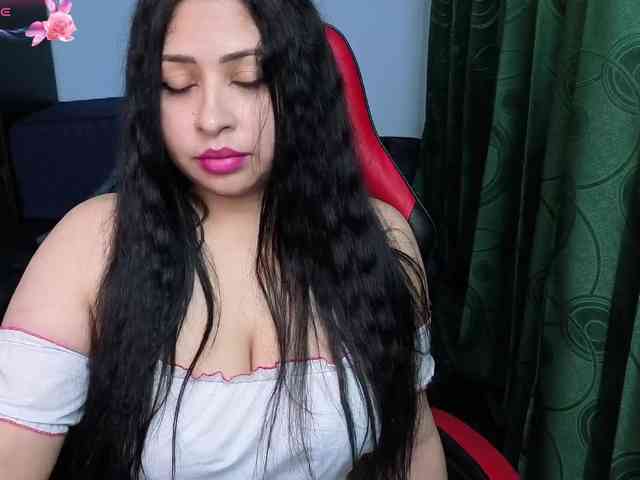 Charlottee91 webcam
