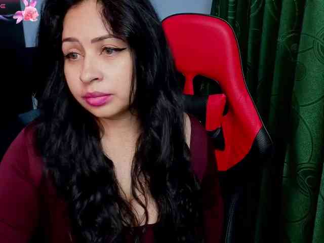 Charlottee91 webcam