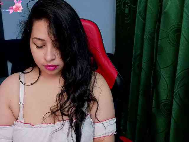 Charlottee91 webcam