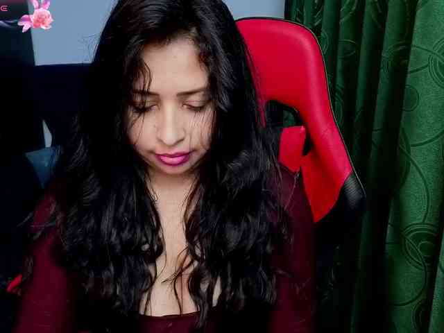 Charlottee91 webcam