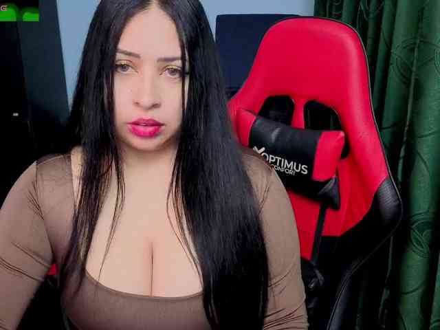 Charlottee91 webcam