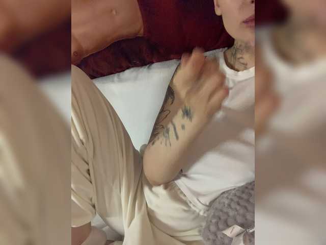 OriginalHOOLi live cam on BongaCams