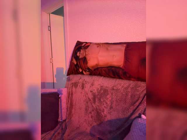 OriginalHOOLi live cam on BongaCams