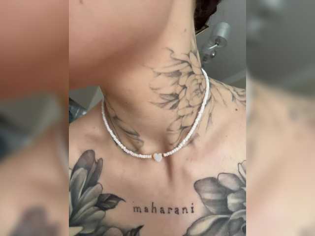 go to chat with Italianka