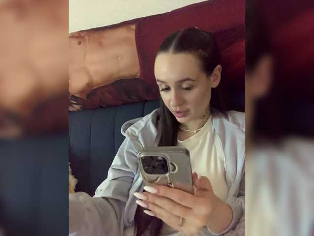 OriginalHOOLi live cam on BongaCams