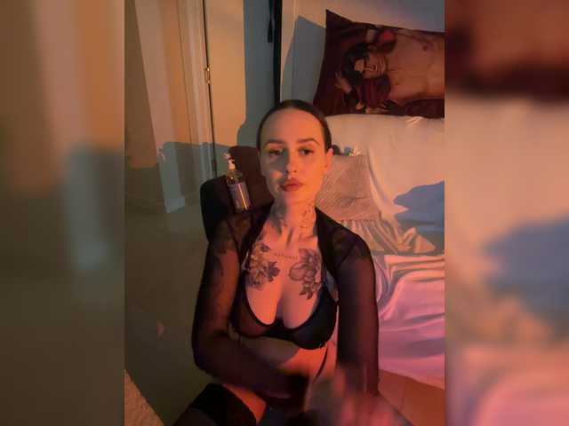 Live трансляция Italianka - Runet.cam